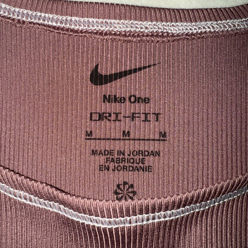 Nike Women’s Tank Top - Picture 2 of 4